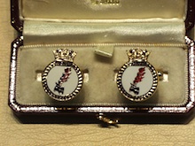 HMS Avenger enamelled cufflinks - Click Image to Close